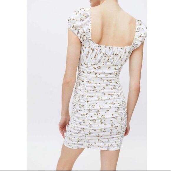 Urban Outfitters Brenan White and Blue Ditsy Floral Ruched Mini Dress M - Picture 3 of 9